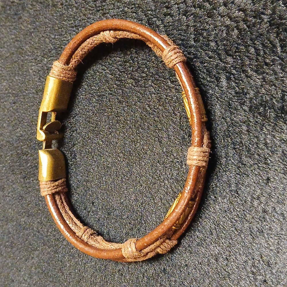 Style Men's Vintage Leather Bracelet - Picture 3 of 9
